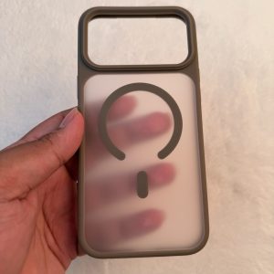 iPhone 17 Pro Max MMkio Premium Cover