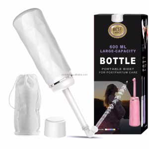 Portable Peri Bottle 450ml – Leakproof Travel Bidet Bottle with Angled Spray Nozzle for Personal Hygiene, Postpartum Recovery & Outdoor Travel
